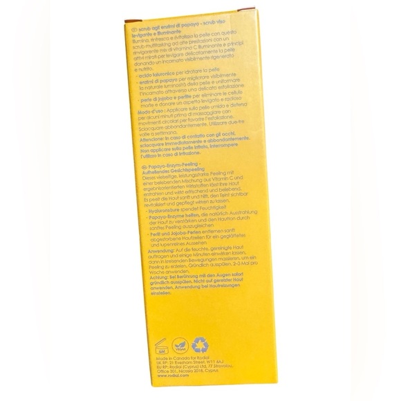 Rodial VIT C PAPAYA ENZYME SCRUB Full Size - Picture 7 of 16